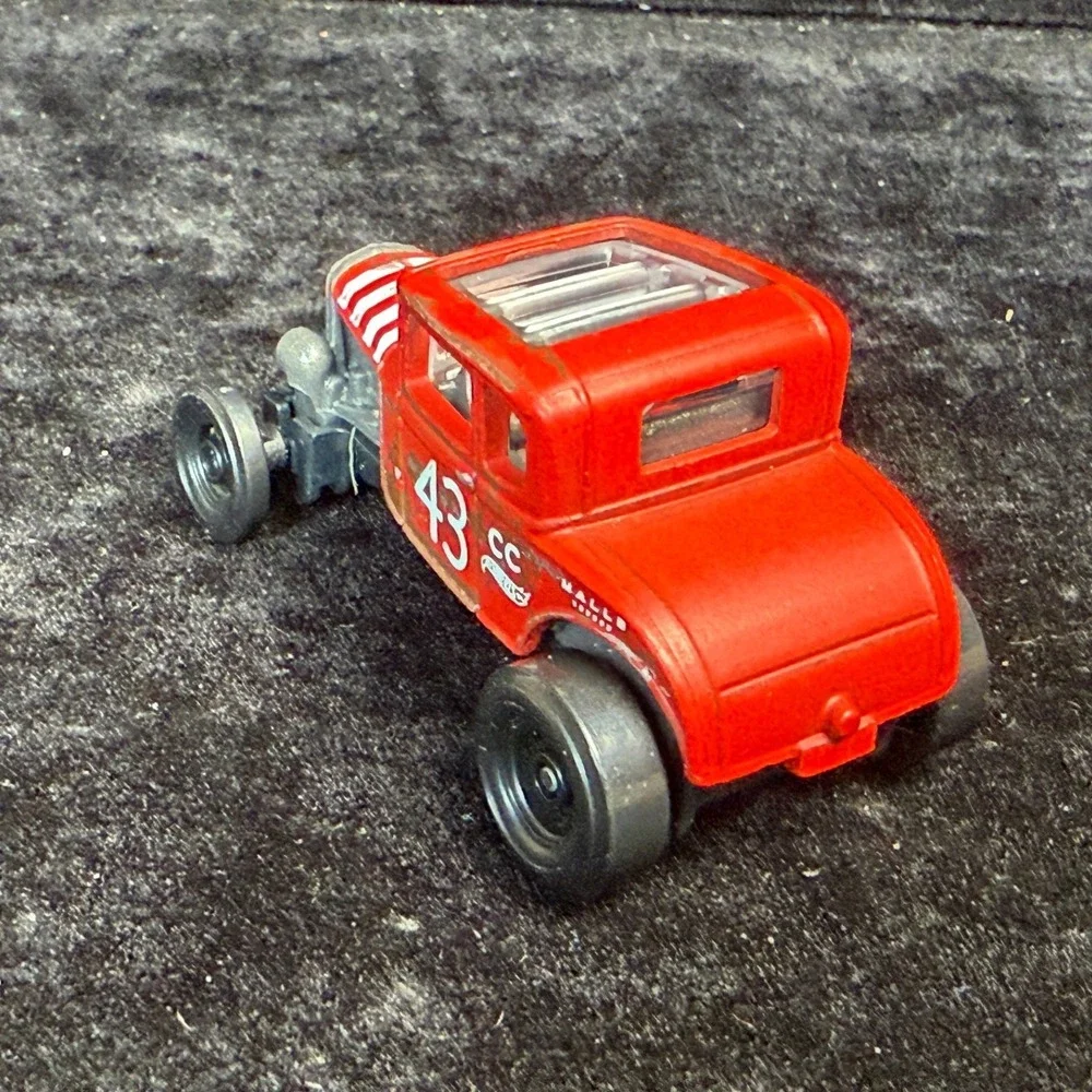 Hot Wheels-Ford Diecast Lot: 73 Falcon XB, 07 Mustang Model A, Custom Bronco
